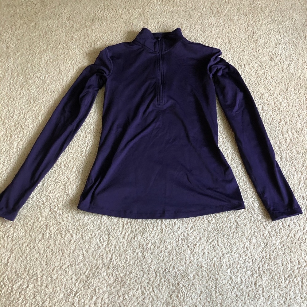 Nike Women’s pullover sweater